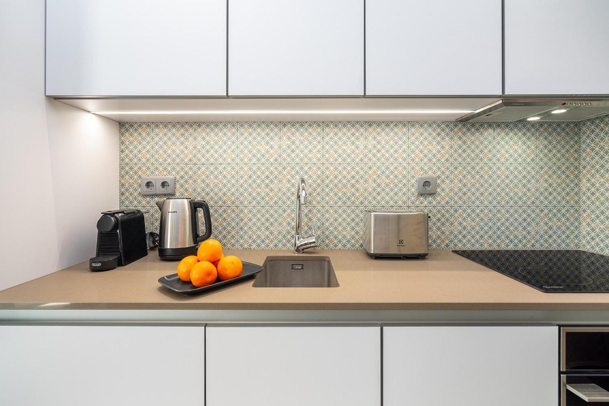 Flat In The Heart Of Anjos * Lisboa